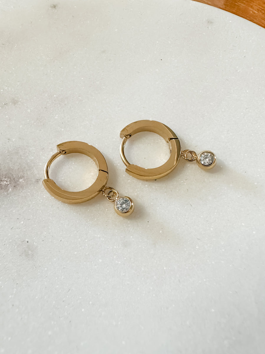 AMBER EARRINGS - SINGLE TIER - GOLD