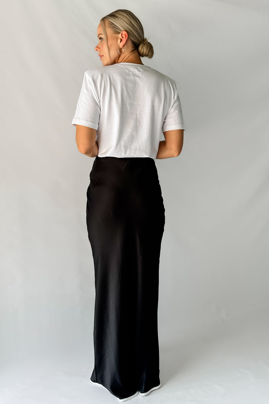 LOU SLIP SKIRT - BLACK