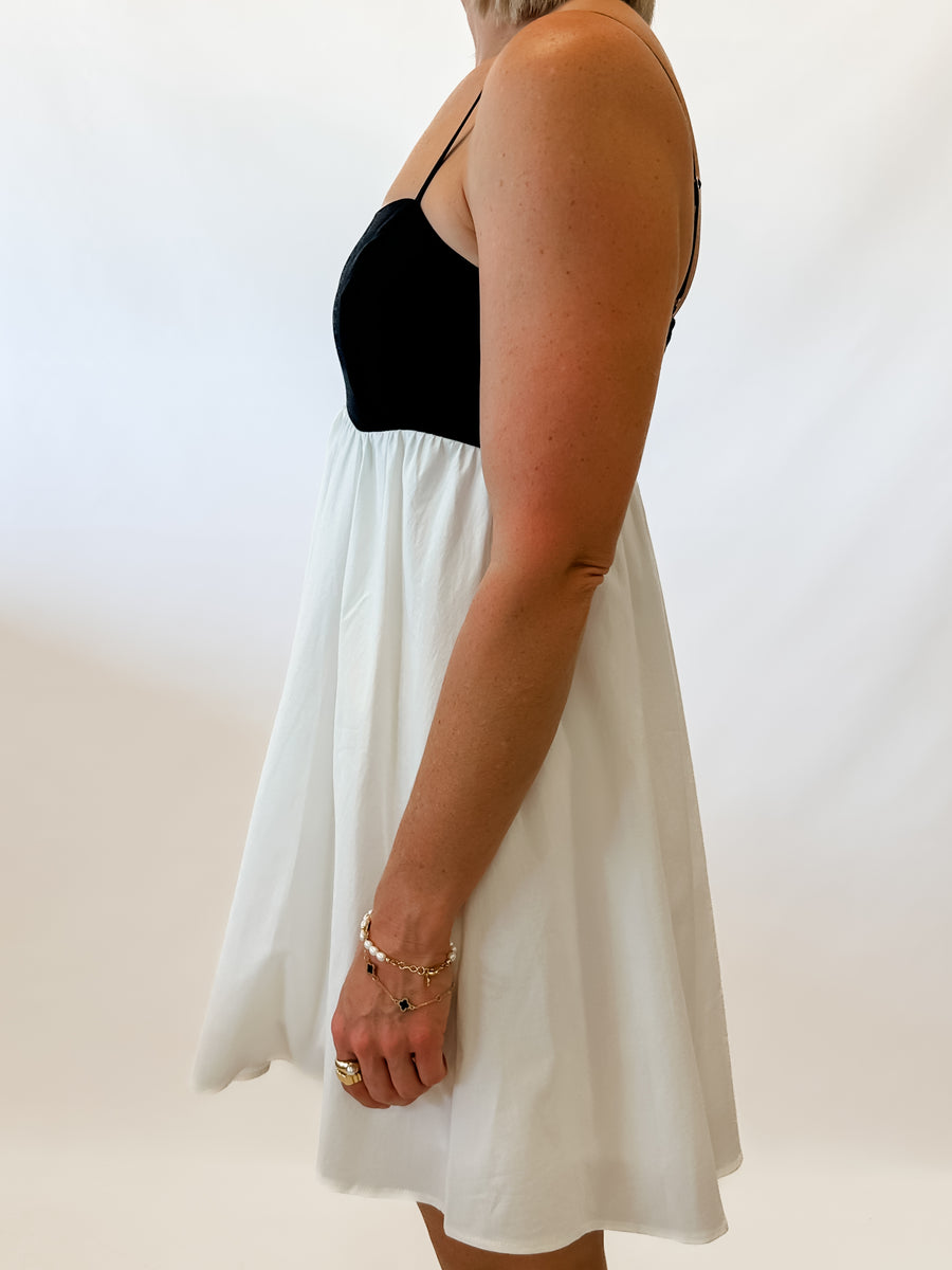 SCALLOP BABYDOLL MINI - BLACK/WHITE