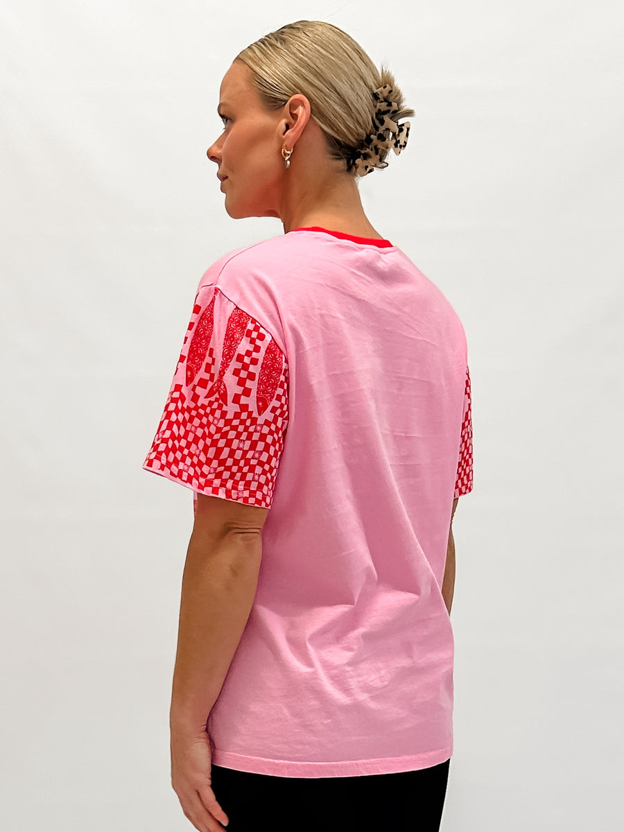ON THE COAST TEE - PINK