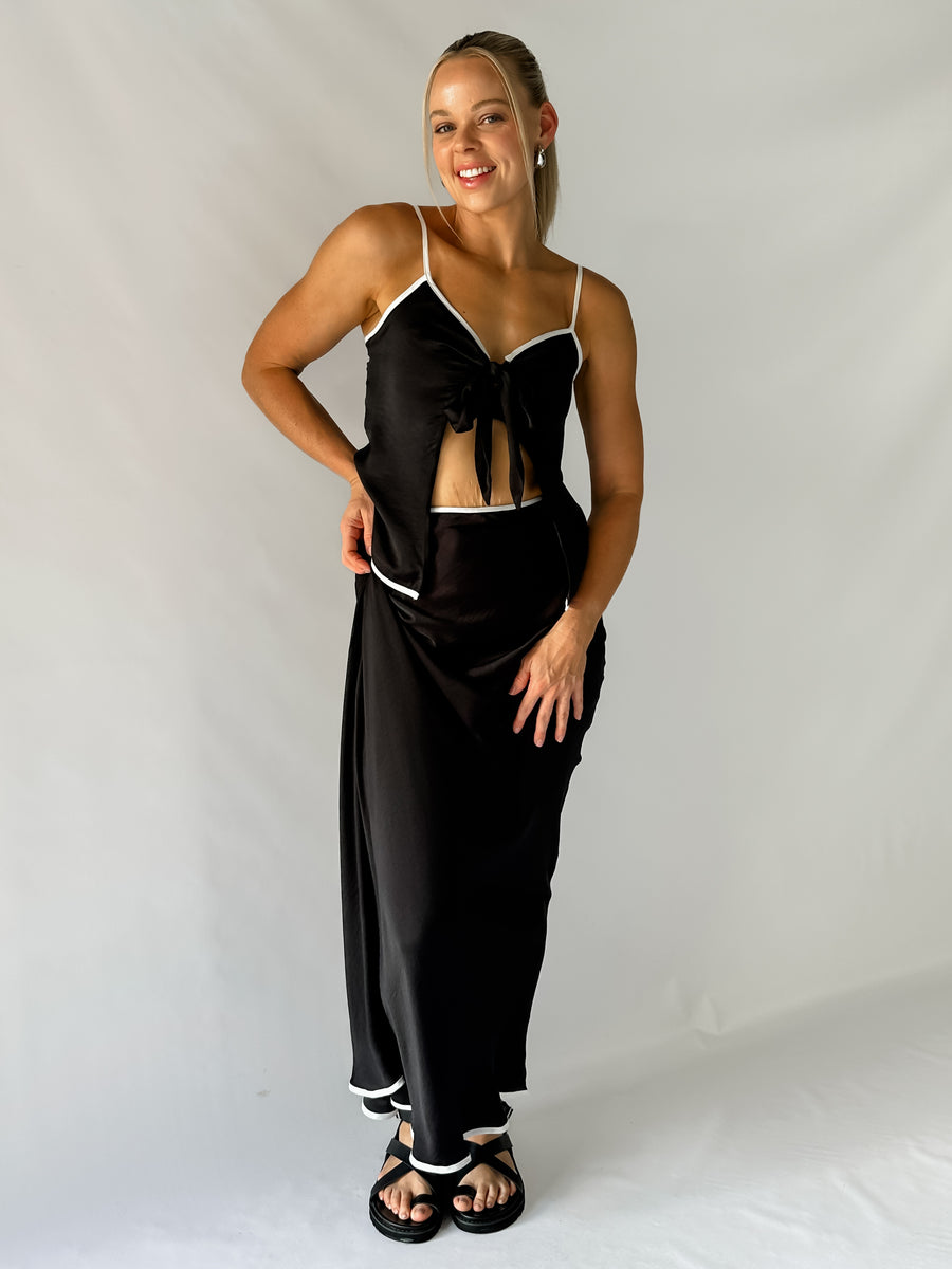 LOU SLIP SKIRT - BLACK