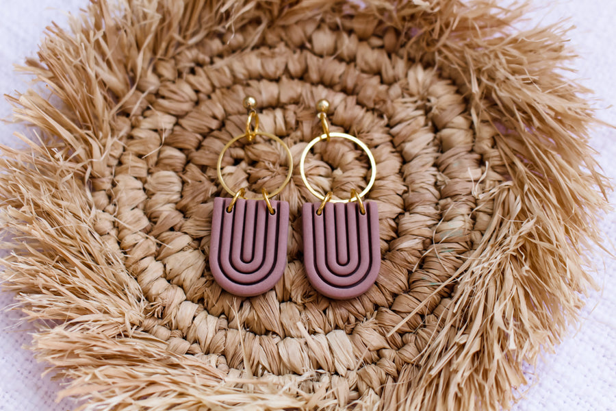 ELLIE EARRING - TAUPE