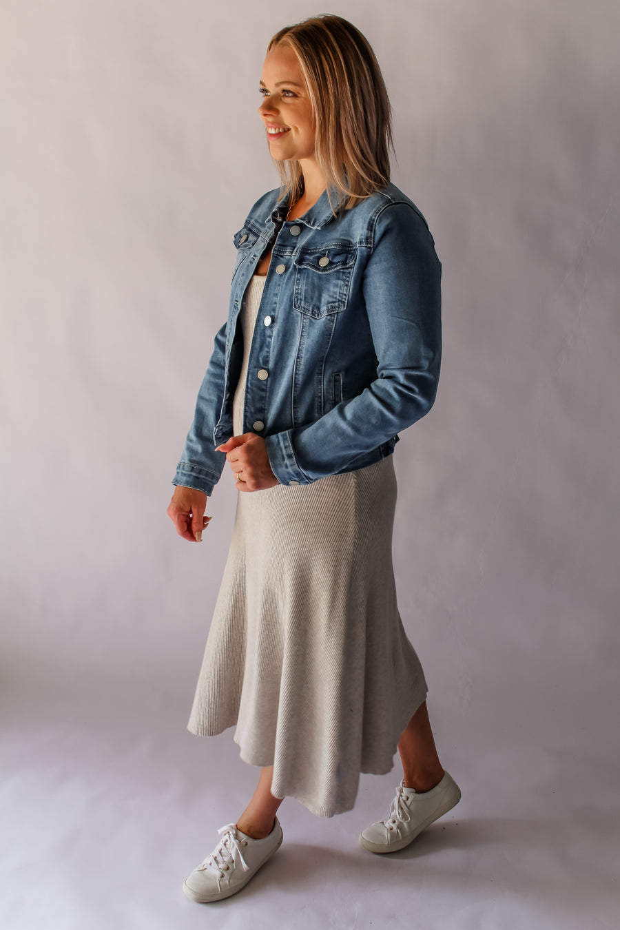 DARCEY DENIM JACKET - MID BLUE